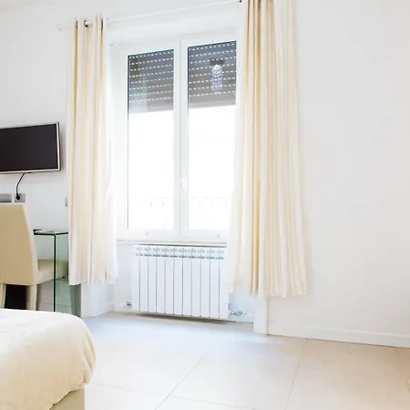 Vatican Grand 3* Rzym